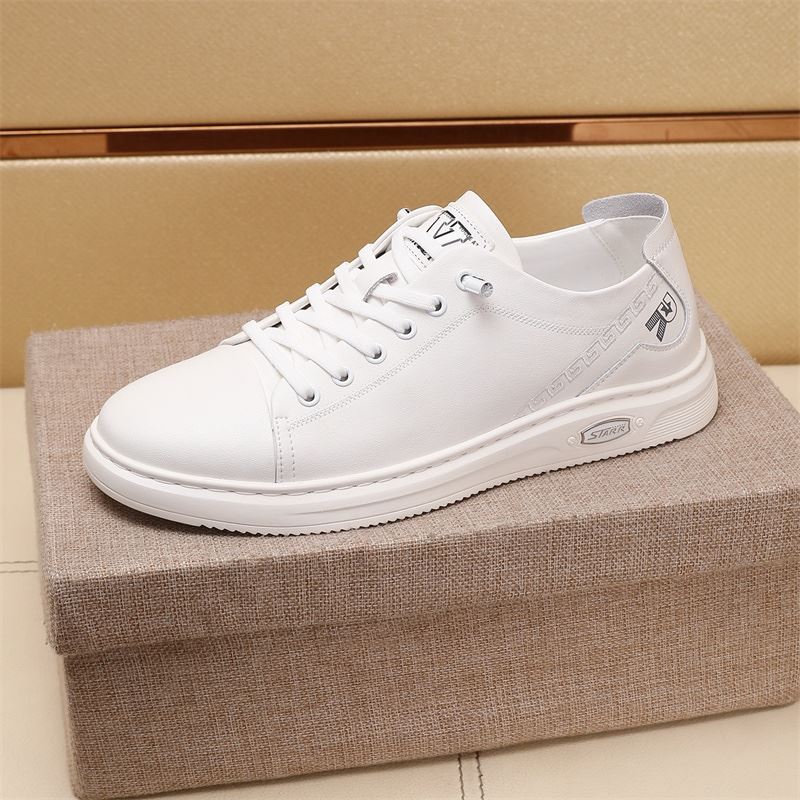 Pra*a sneakers